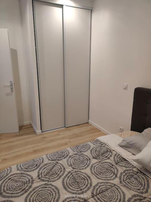Logement Complet A Villeurbanne Eksteriør billede